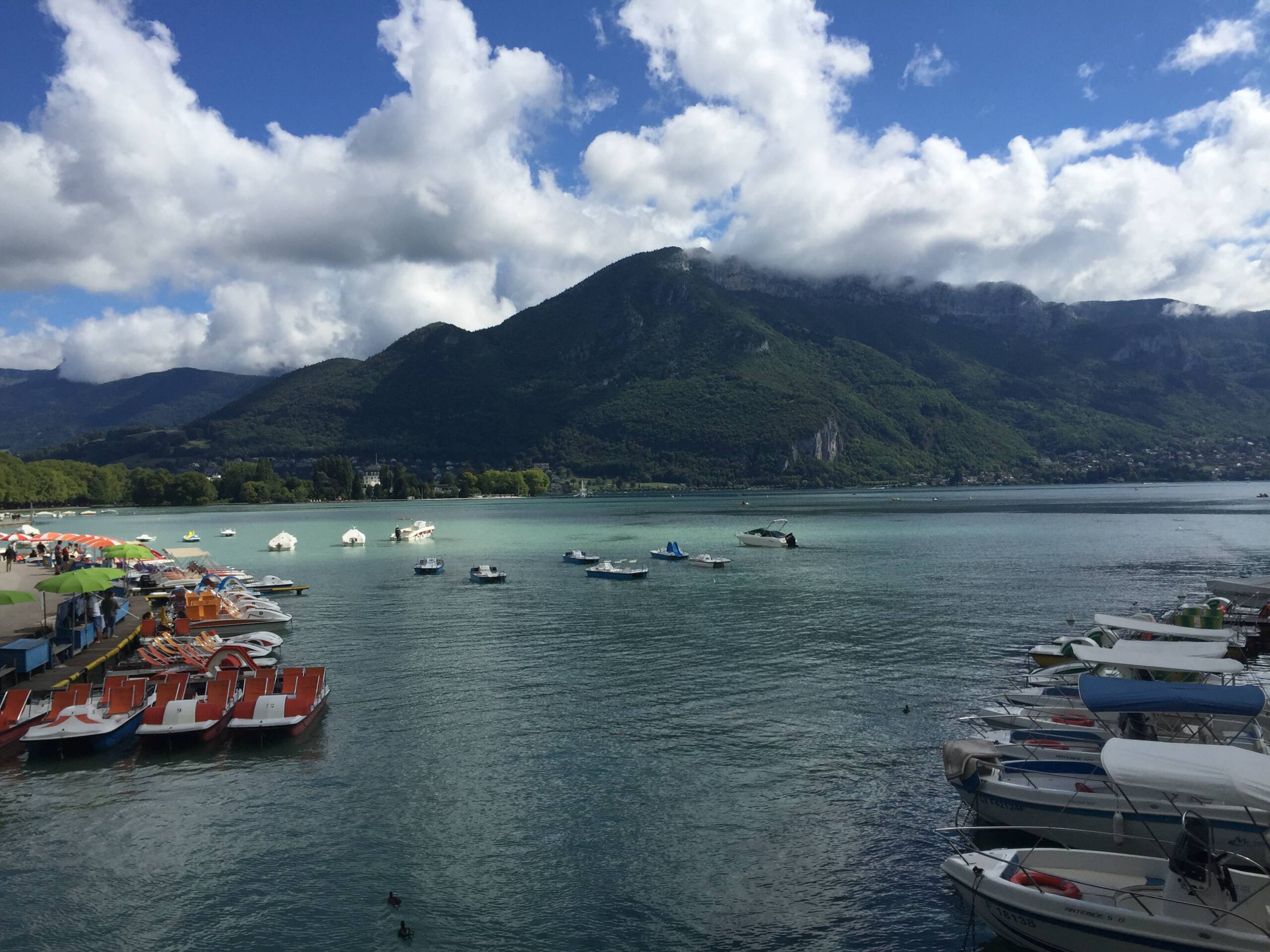 Attaque au couteau à Annecy